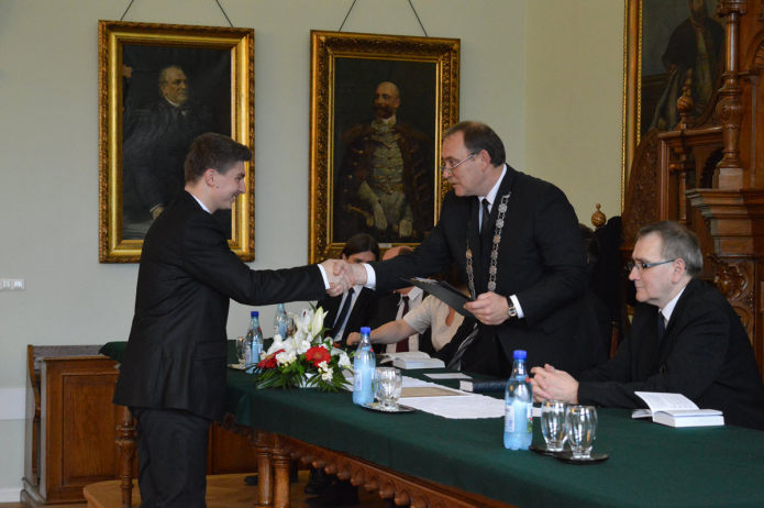 Jutalomban részesül Orbán Attila