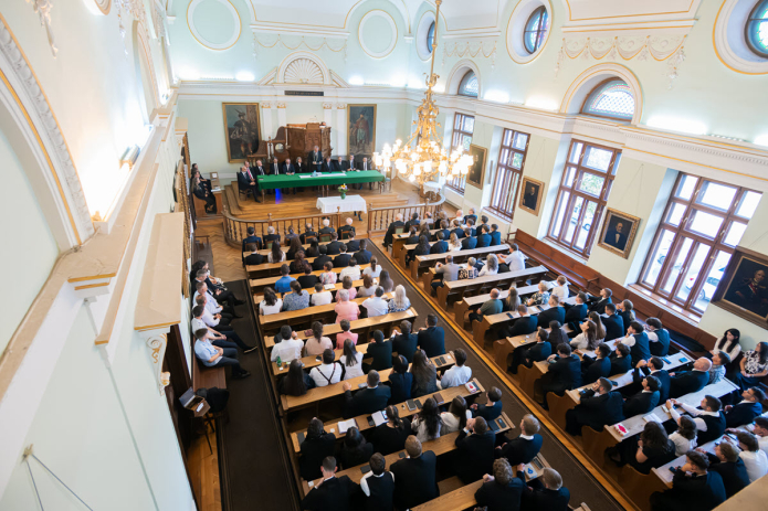 A tanévnyitó akadémiai közössége